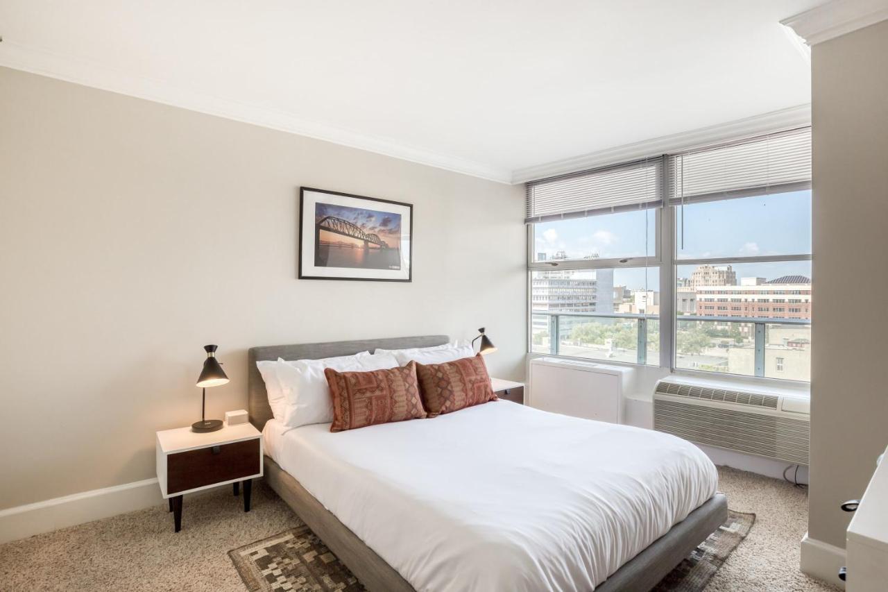 Cozysuites 800 Tower 2Br With Gym! 28 لويفيل المظهر الخارجي الصورة